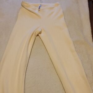 SKIMS Wide Leg Fleece Pants in Cream